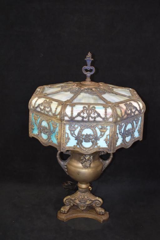 ART NOUVEAU 8 PANEL BLUE SLAG GLASS TABLE LAMP (1 of 3)
