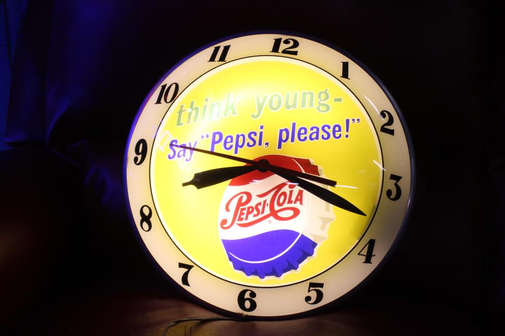 Pepsi-Cola double bubble advertising Clock (1 of 5)