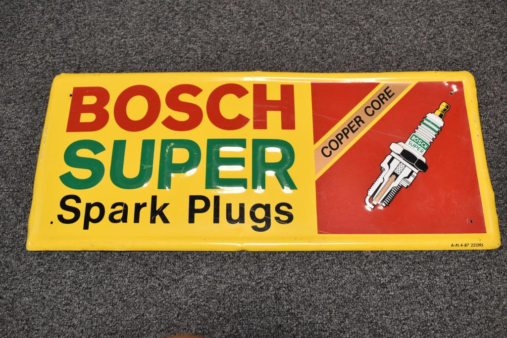 BOSCH SPARK PLUGS TIN SIGN (1 of 2)