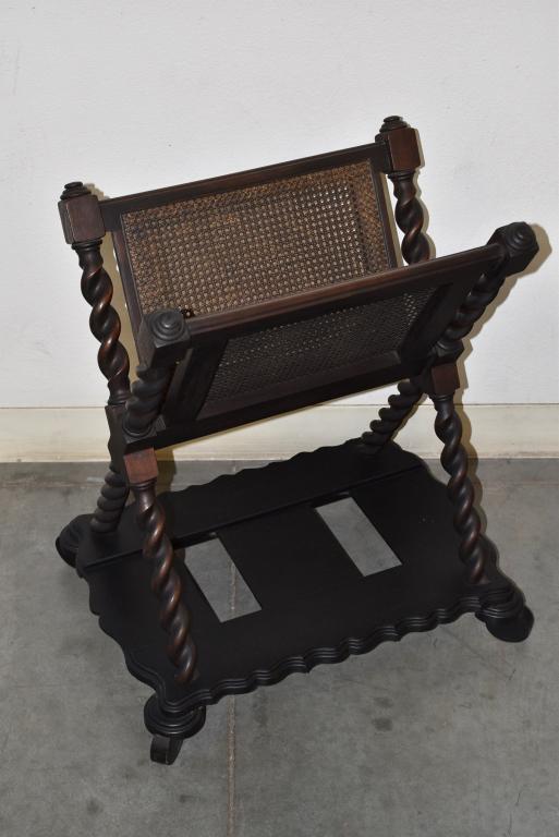 1910'S OAK BARLEY TWIST MAGAZINE RACK (1 of 1)
