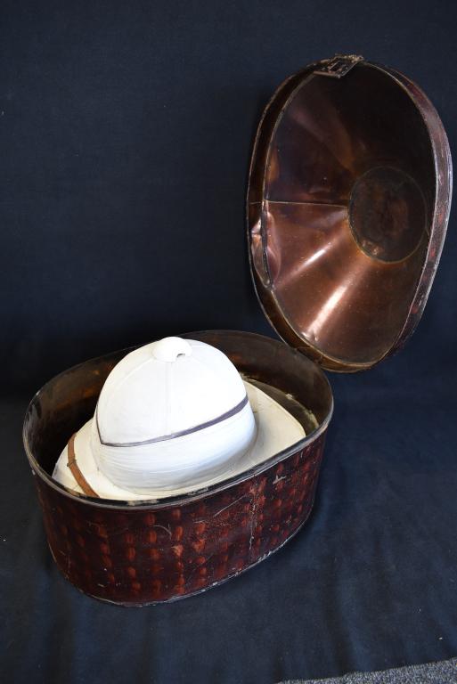 GIEVES LONDON PITH HELMET IN ORIGINAL METAL CASE (1 of 5)
