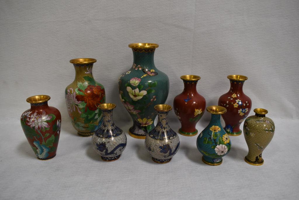 GROUPING OF 9 CLOISONNE VASES (1 of 2)