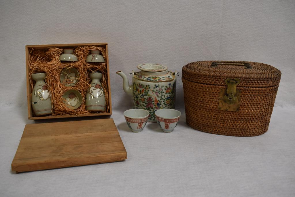 2 CHINESE TEA / SAKI SETS (1 of 4)