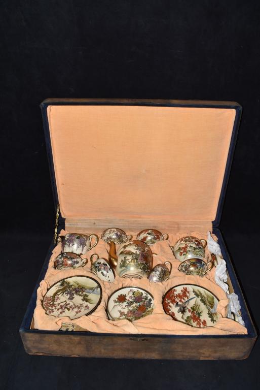 JAPANESE SATSUMA CASED TEA SET (1 of 5)