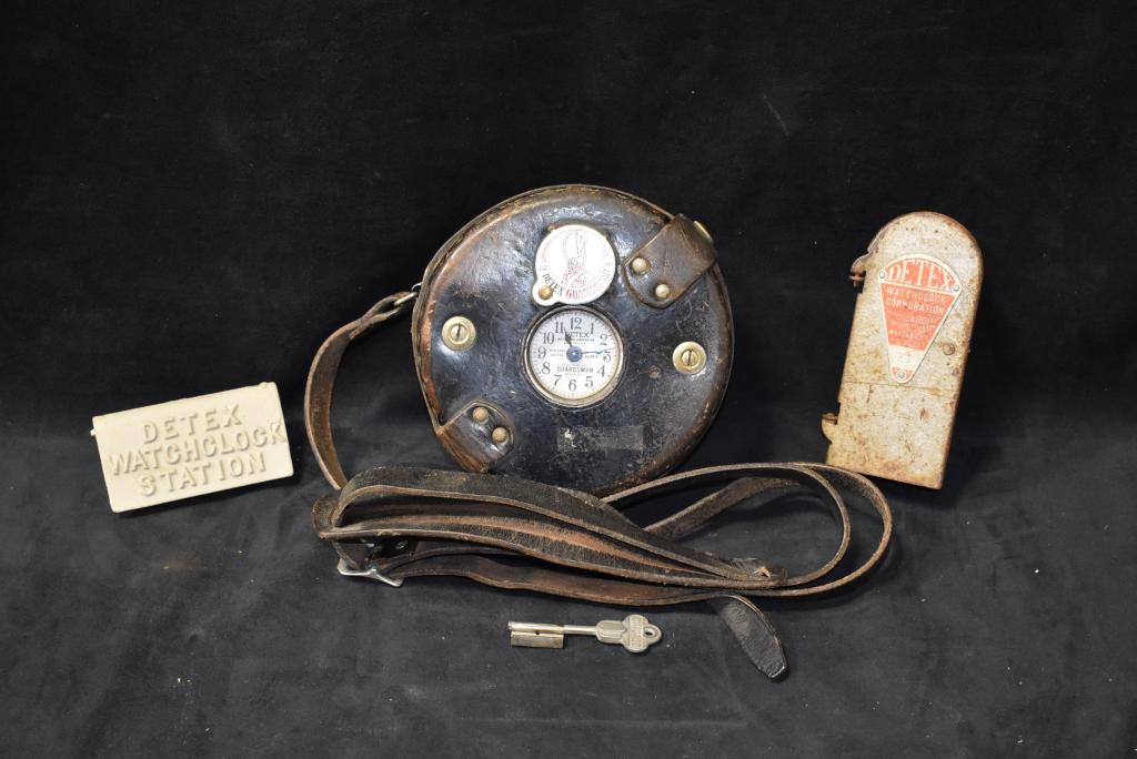 DETEX WATCH CLOCK STATION W/ KEY (1 of 1)