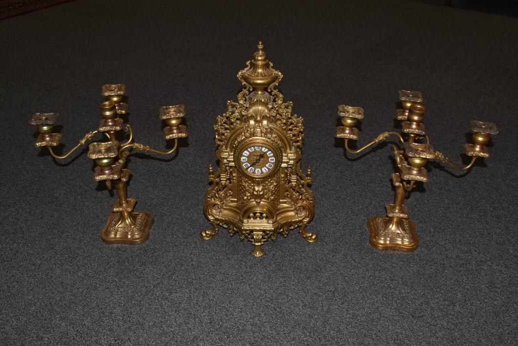 REPRODUCTION 3 PIECE METAL CLOCK SET (1 of 2)