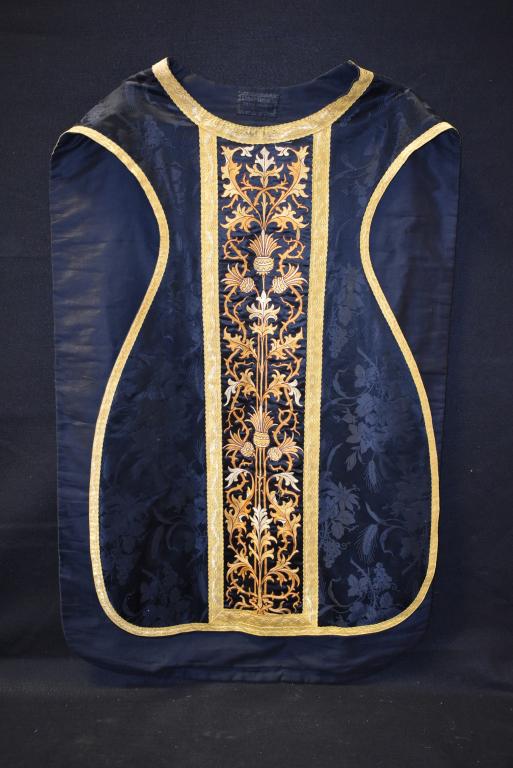 ANTIQUE EMBROIDERED SPANISH VESTMENT OR CHASUBLE: MAKER'S LABEL INSIDE TOP--SILK AND GOLD THREAD--COLUMN PATTERN WITH JESUS ON THE CROSS PATTERN ON THE BACK--GOOD CONDITION