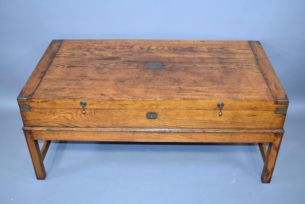 ANTIQUE REPRODUCTION OAK TRUNK COFFEE TABLE (1 of 2)