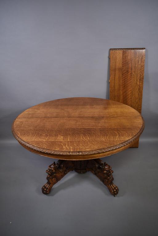 1900'S CARVED OAK WINGED GRIFFIN DINING TABLE (1 of 3)