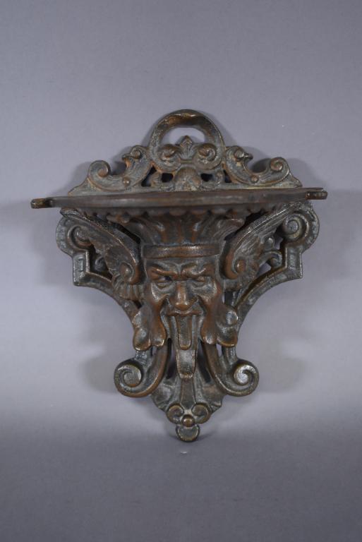 CAST IRON WINGED FIGURE WALL BRACKET SHELF (1 of 2)