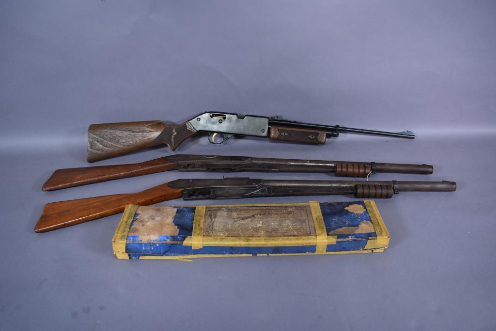 LOT OF 4 VINTAGE BB GUNS (1 of 2)