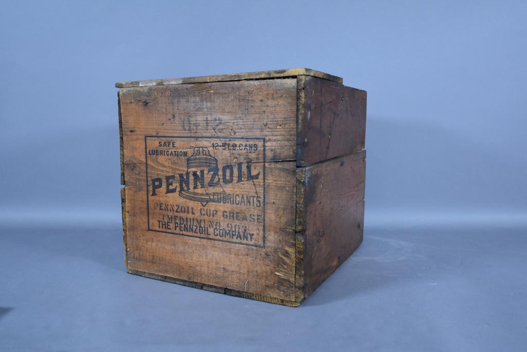 ANTIQUE PENNZOIL CRATE: 13 1/2" X 14" X 13 1/2