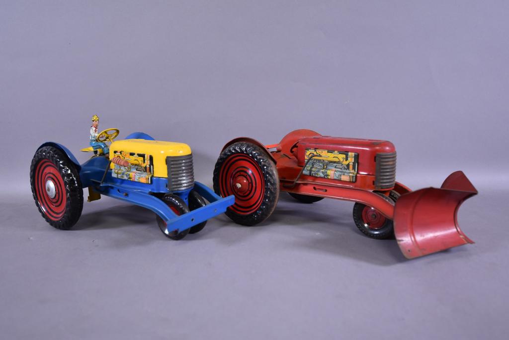 2 MARX TIN LITHO TRACTORS (1 of 10)