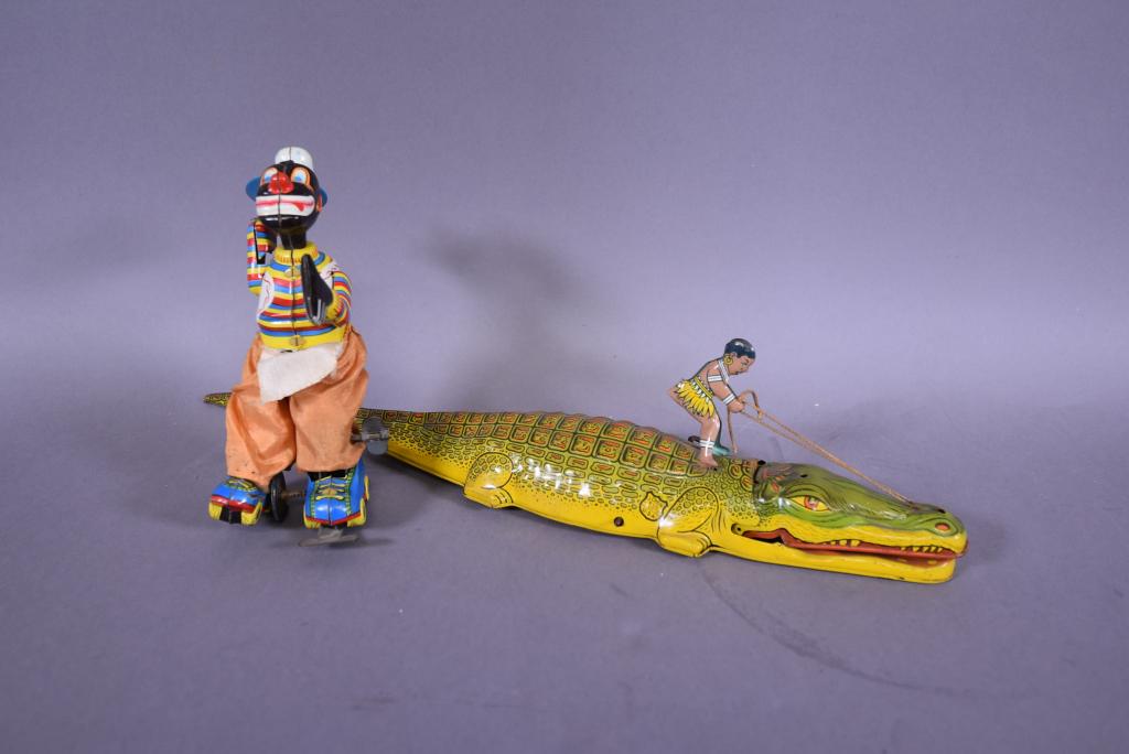 2 VINTAGE TIN WIND UP TOYS (1 of 1)