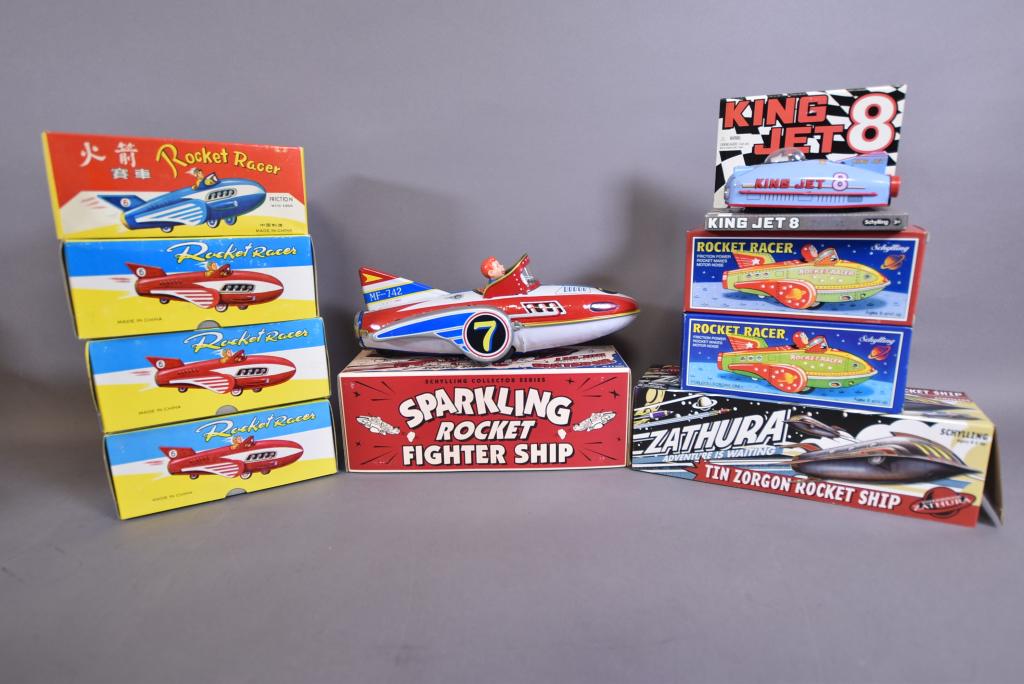 LOT OF 10 SPACE CARS & ROCKET RACERS (1 of 1)