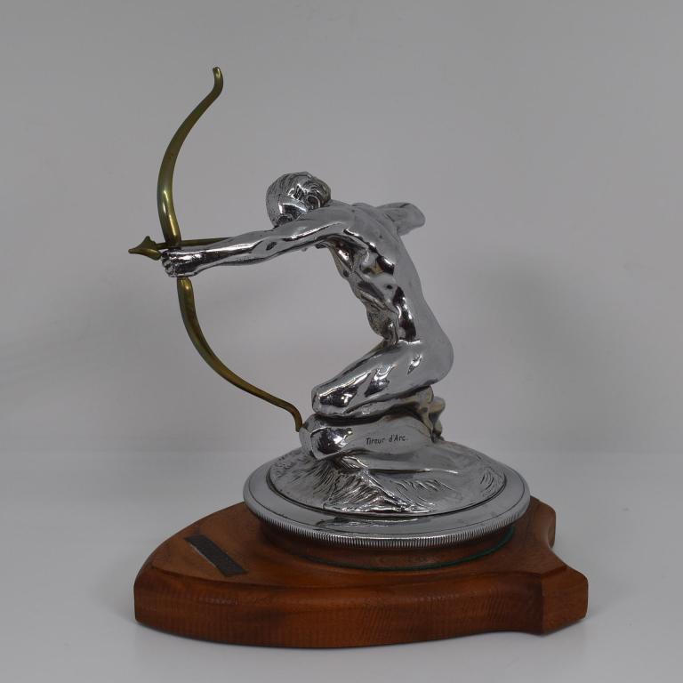 PIERCE ARROW TIREUR D'ARC HOOD ORNAMENT / MASCOT (1 of 3)