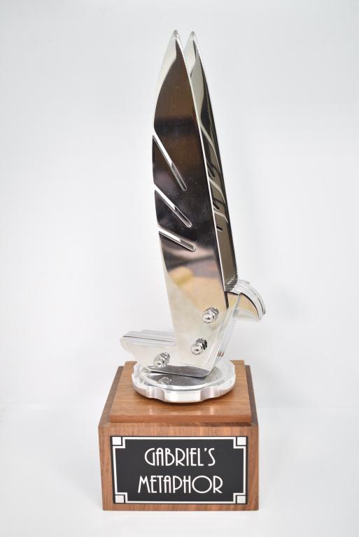 VOISIN STYLE PRESENTATION PIECE (1 of 2)