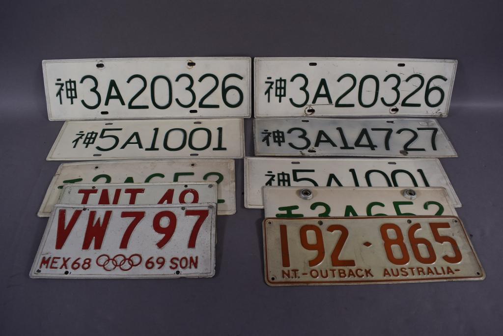 10 JAPANESE & INTERNATIONAL LICENSE PLATES (1 of 1)