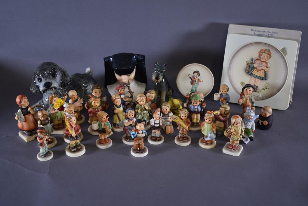 LOT OF 34 HUMMEL & GOEBEL FIGURINES & PLATES (1 of 5)