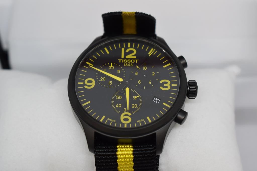 Tissot Swiss Made Tour de France Men: The Tissot Chrono XL Tour de France 2017 pays tribute to our partnership with the Tour and is a must-have for every cycling fan! Style #: T1166173705700 - Series: Chrono XL Tour de France - Gender: Me