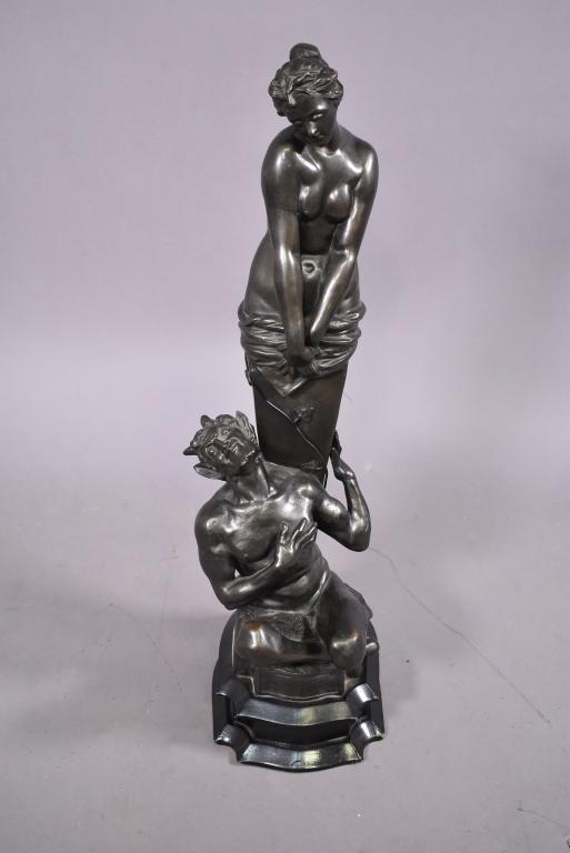 TALL DE MILO BRONZE STATUE (1 of 4)