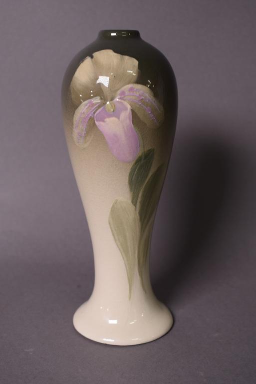 WELLER EOCEAN POTTERY VASE (1 of 3)