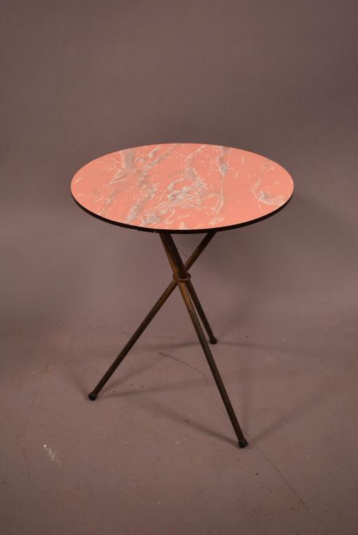 MID CENTURY SIGNED R.K. TURELL L.A. CA. SIDE TABLE (1 of 2)