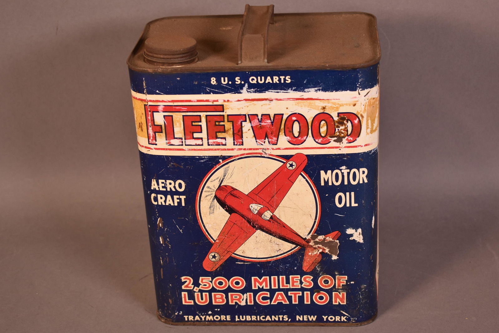 Fleetwood Motor Oil w/Plane Two Gallon Can (1 of 4)