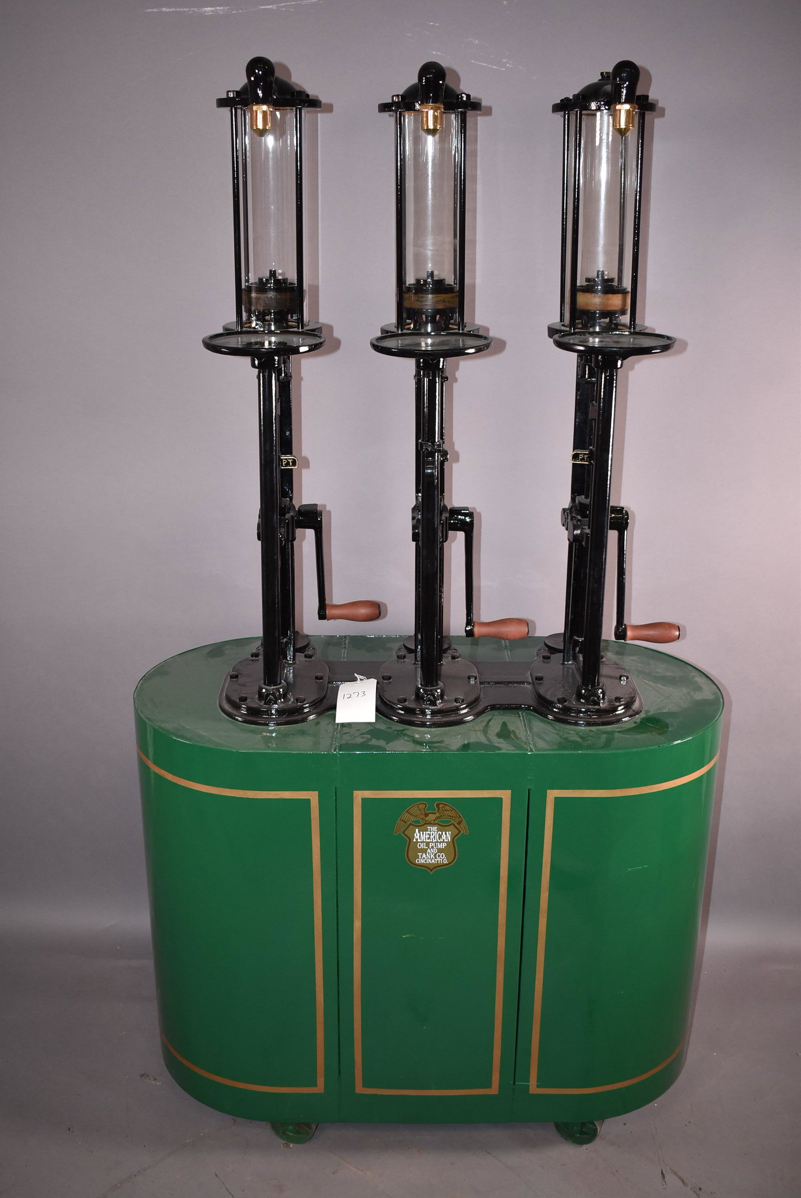 American Model #48 3-Compartment Oil Lubster, Rest (1 of 5)