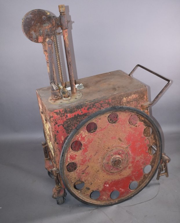 Wayne Model #189 Fuel Cart (1 of 4)