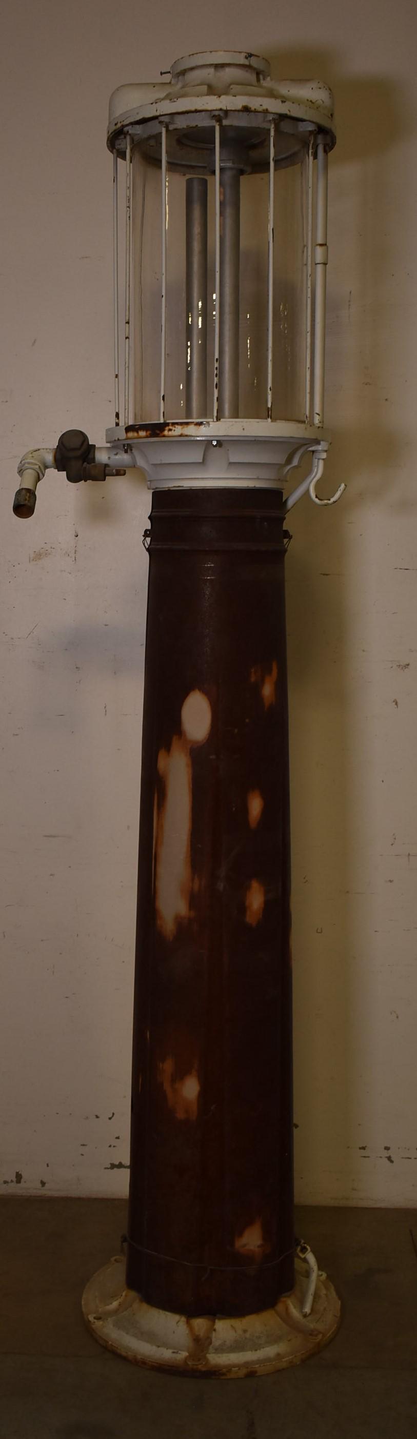 Rapidayton Model #600 Ten Gallon Visible Gas Pump (1 of 8)