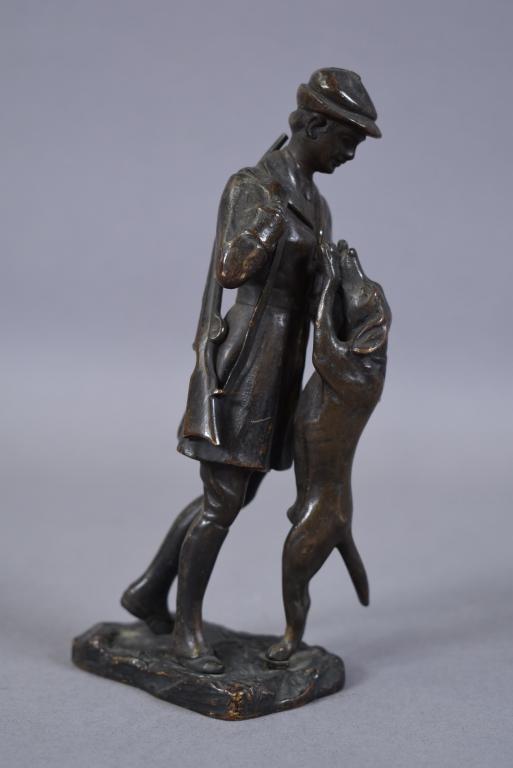 SMALL BRONZE HUNTING FIGURE WITH DOG (1 of 7)