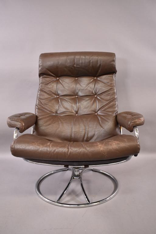 EKORNES LOUNGE CHAIR (1 of 6)