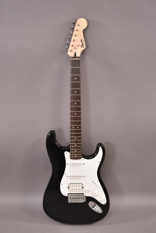 FENDER SQUIRE BULLET ELECTRIC GUITAR (1 of 4)