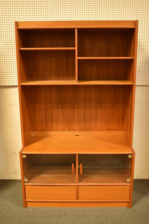 LARGE DANISH MID CENTURY MODERN TEAK WALL UNIT (1 of 4)