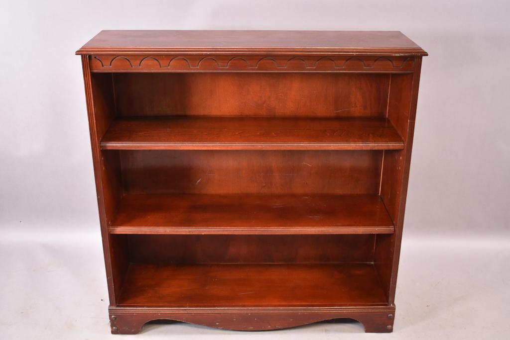 1940'S MAHOGANY OPEN BOOK SHELF: FINISH IS IN GOOD CONDITION -- 36" x 10 1/2" x 36"