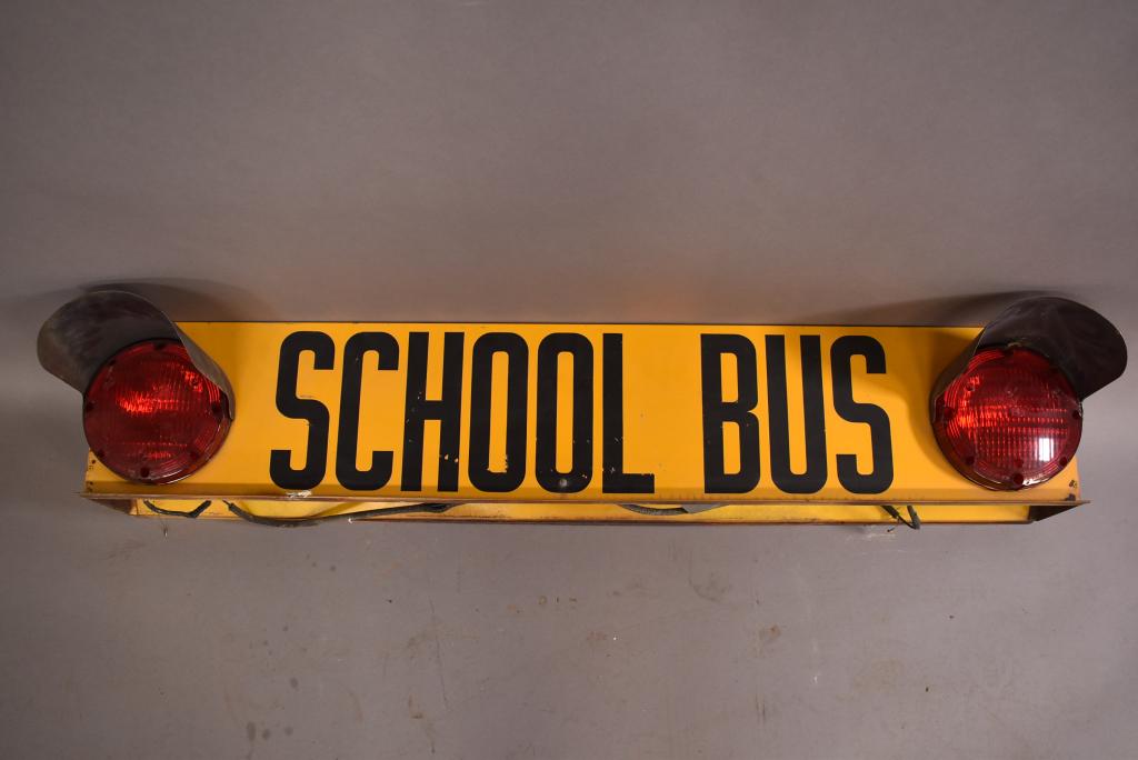 SCHOOL BUS FLASHING TOP LIGHTS: 48" L. 10" H. SOLD IN AS FOUND CONDITION. NO IN HOUSE SHIPPING ON THIS ITEM.