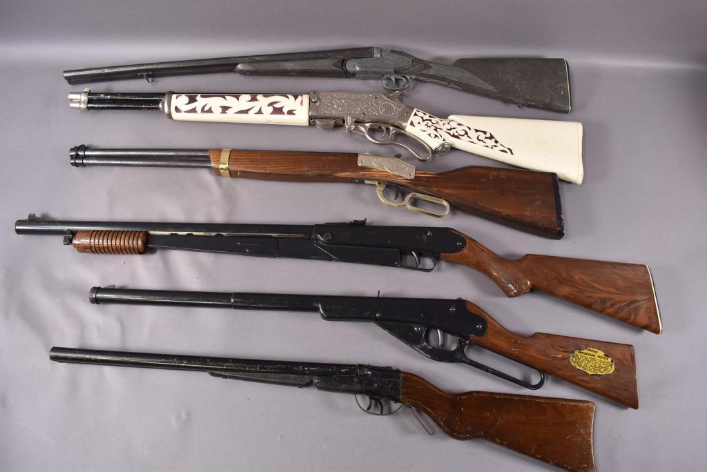 LOT OF 6 TOY RIFLES: 2 BB GUNS INCL.: DAISY & 2 CAP INCL.: HUBLEY