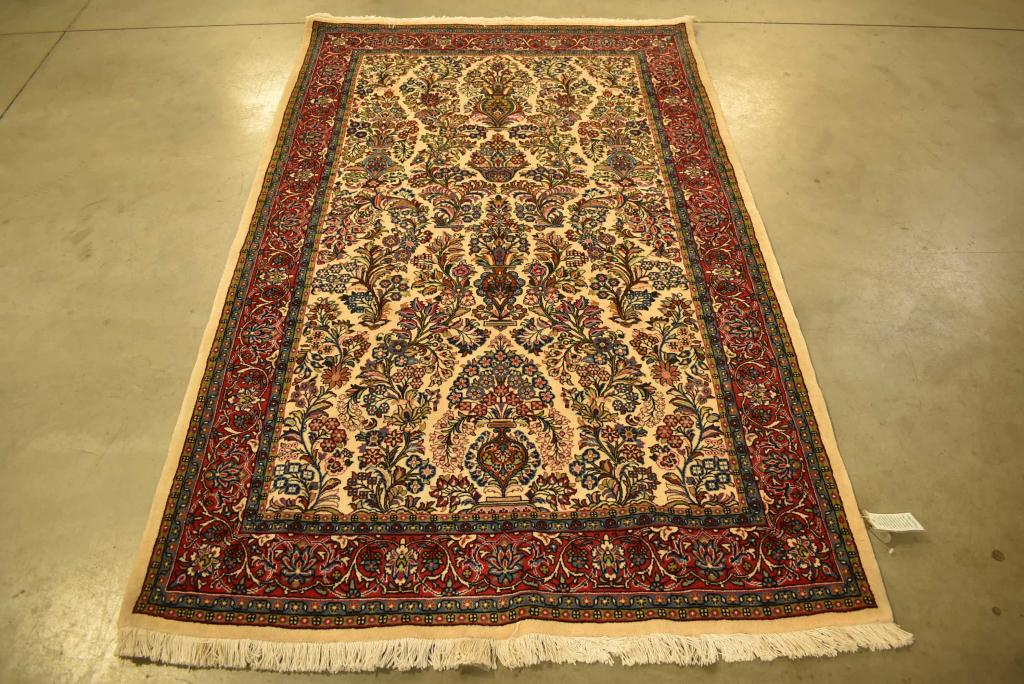 APPROX. 4' 3" x 6' 10" HANDMADE WOOL SAROUK RUG (1 of 3)