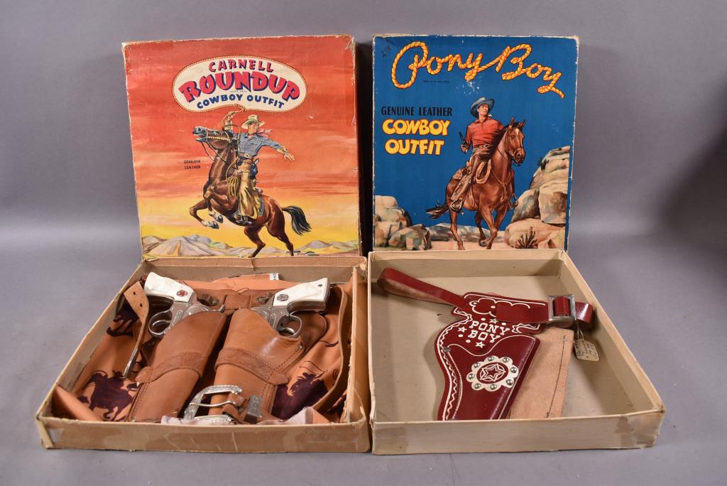 2 WESTERN CHILD'S COWBOY OUTFITS/HOLSTERS IN BOXES (1 of 3)