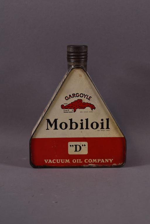 Mobiloil w/ Gargoyle "D" Motor Oil Liter Can (1 of 4)