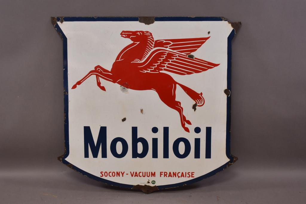 Mobiloil w/ Pegasus Porcelain Sign (TAC) (1 of 10)