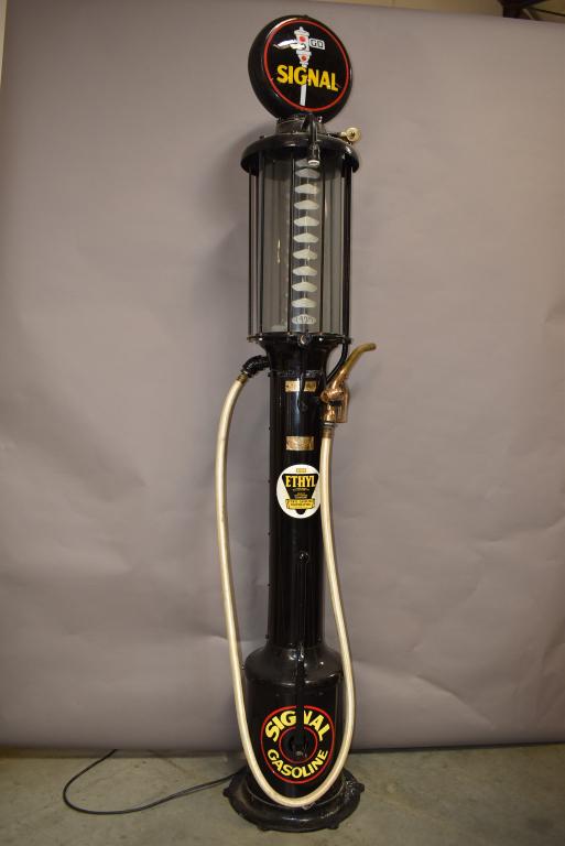 Rush Model H Ten Gallon Visible Gas Pump (1 of 5)