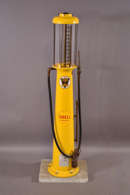 Small Replica Ten Gallon Visible Gas Pump (1 of 3)