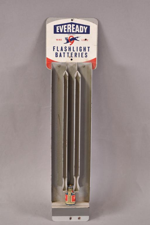 Eveready Flashlight Batteries Metal Wall Display (1 of 3)