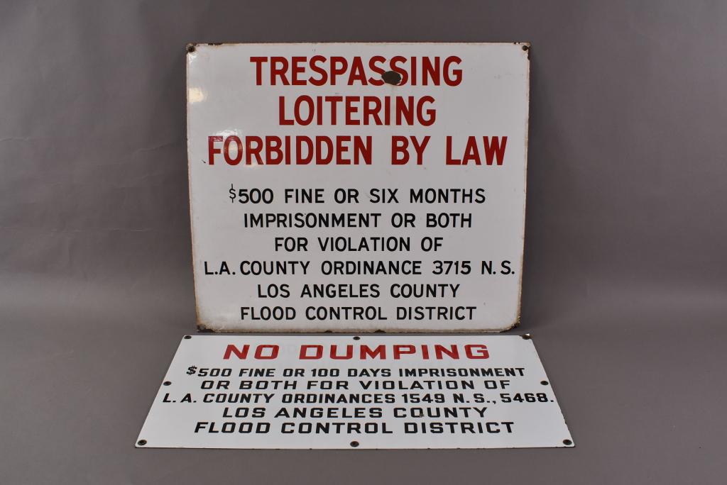 Los Angeles No Dumping & Trespassing Signs (1 of 5)