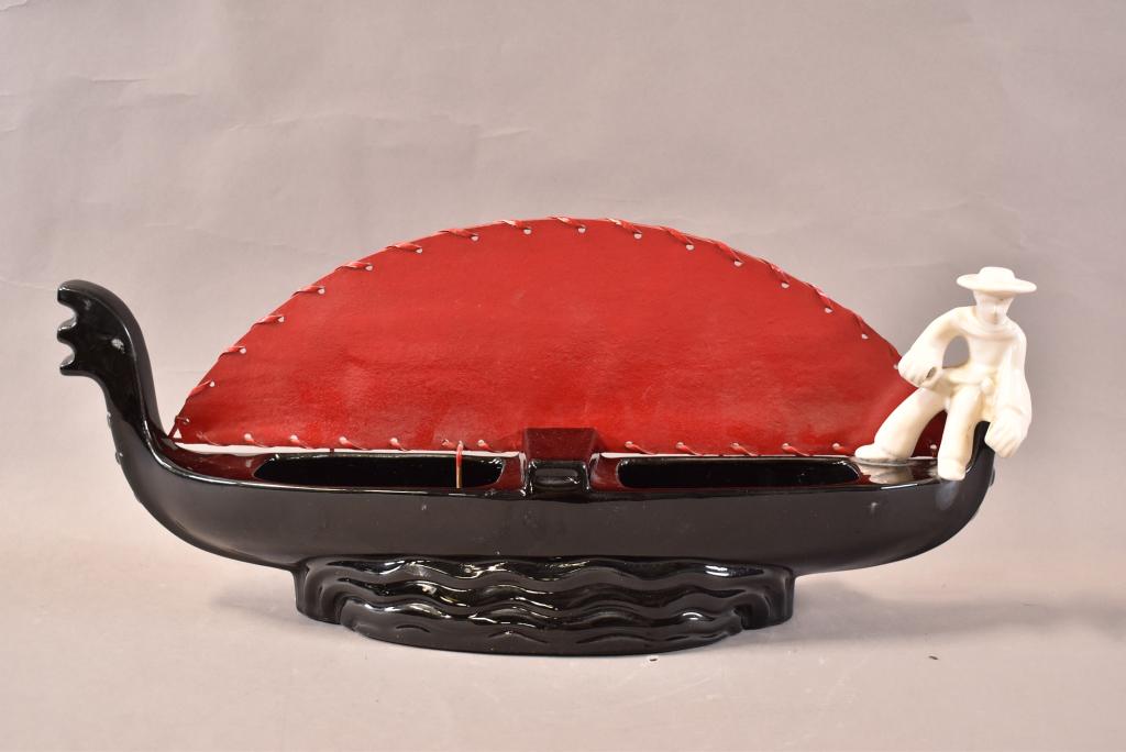 GONDOLIER TV LAMP PLANTER (1 of 3)