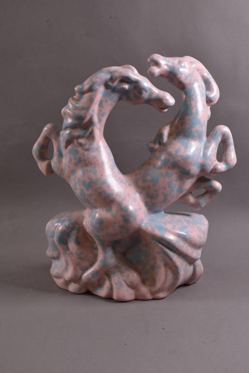 DOUBLE HORSE TV LAMP (1 of 2)