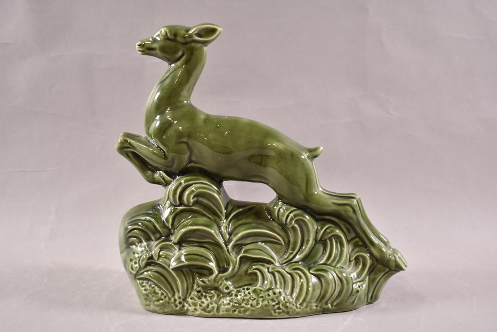 DEER TV LAMP (1 of 2)