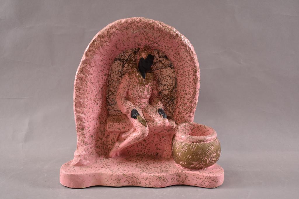 ART DECO PINK FIGURE TV LAMP (1 of 4)